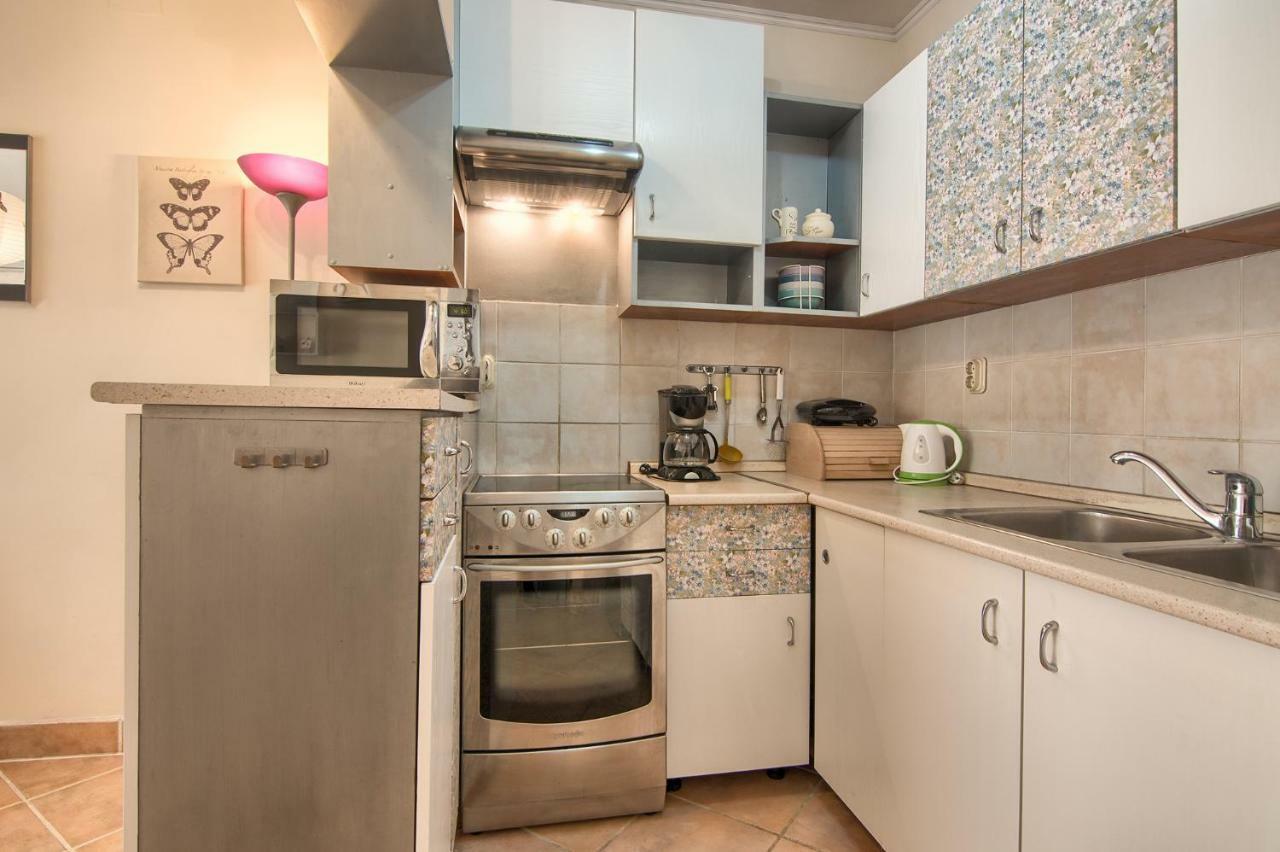 Apartment Dina Медулин Екстериор снимка